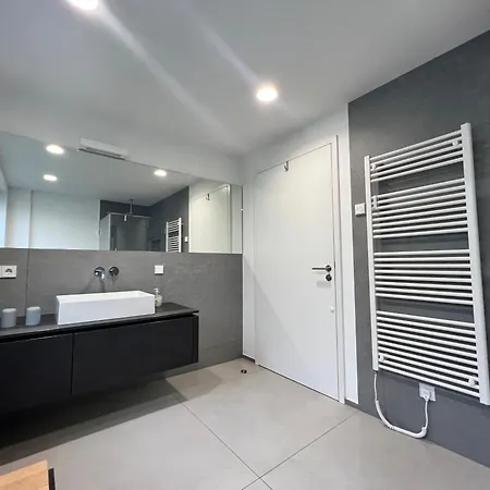 Seenahe Design-ferienwohnung Loft Aquamarin شقة