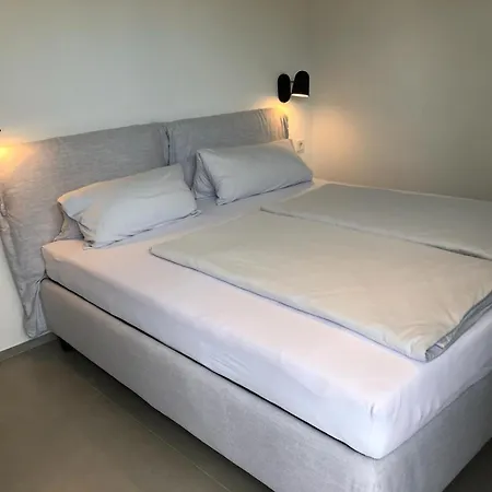 Seenahe Design-ferienwohnung Loft Aquamarin Lägenhet *